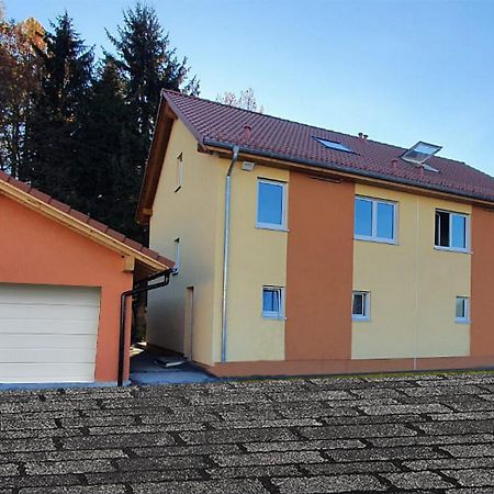 Gaestehaus Traunreut - Monteur Und Gaestezimmer - Bagian luar foto